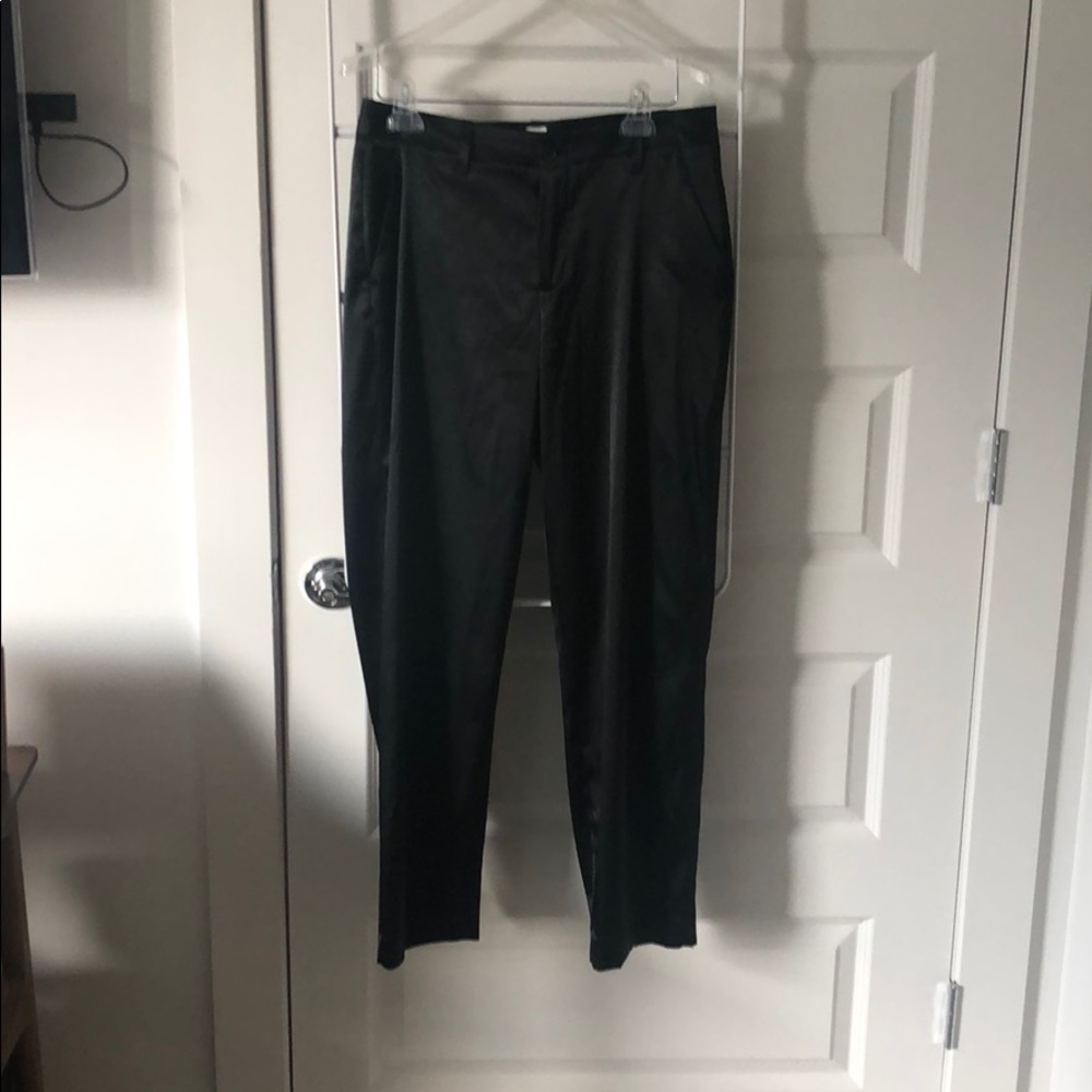 Gap black satin girlfriend crop pants